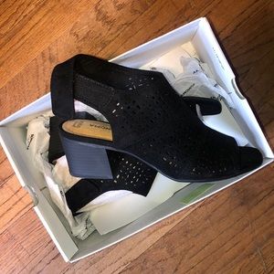 Sonoma Black Sandals